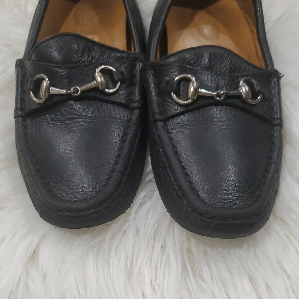 Gucci Black Leather Moccasins with Silver Detail - Picture 11 of 16